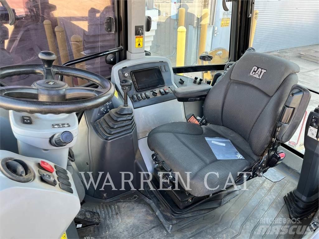 CAT 420 AE4 Экскаваторы-погрузчики