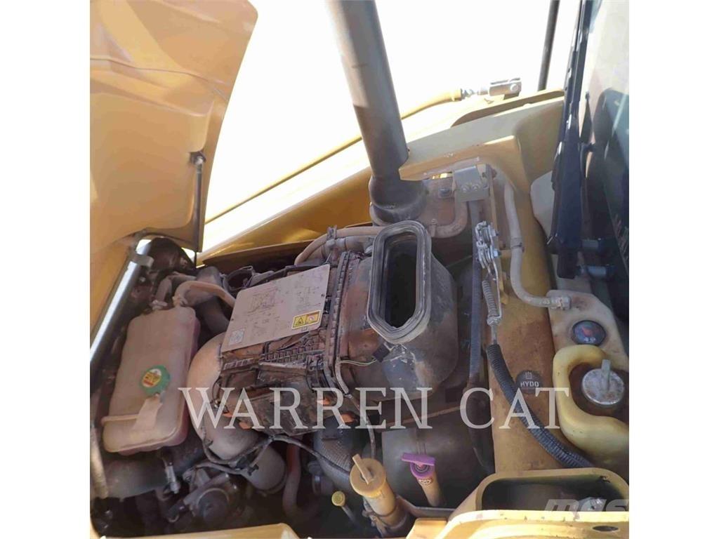 CAT 420 AE4 Экскаваторы-погрузчики