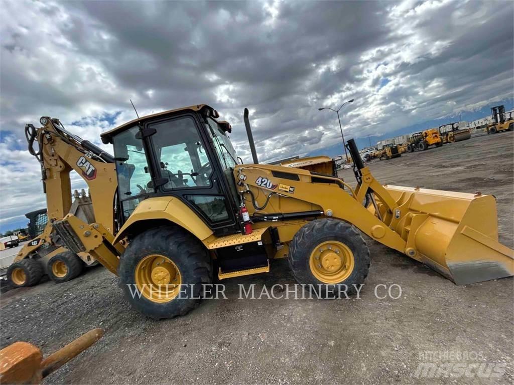CAT 420 CF Экскаваторы-погрузчики