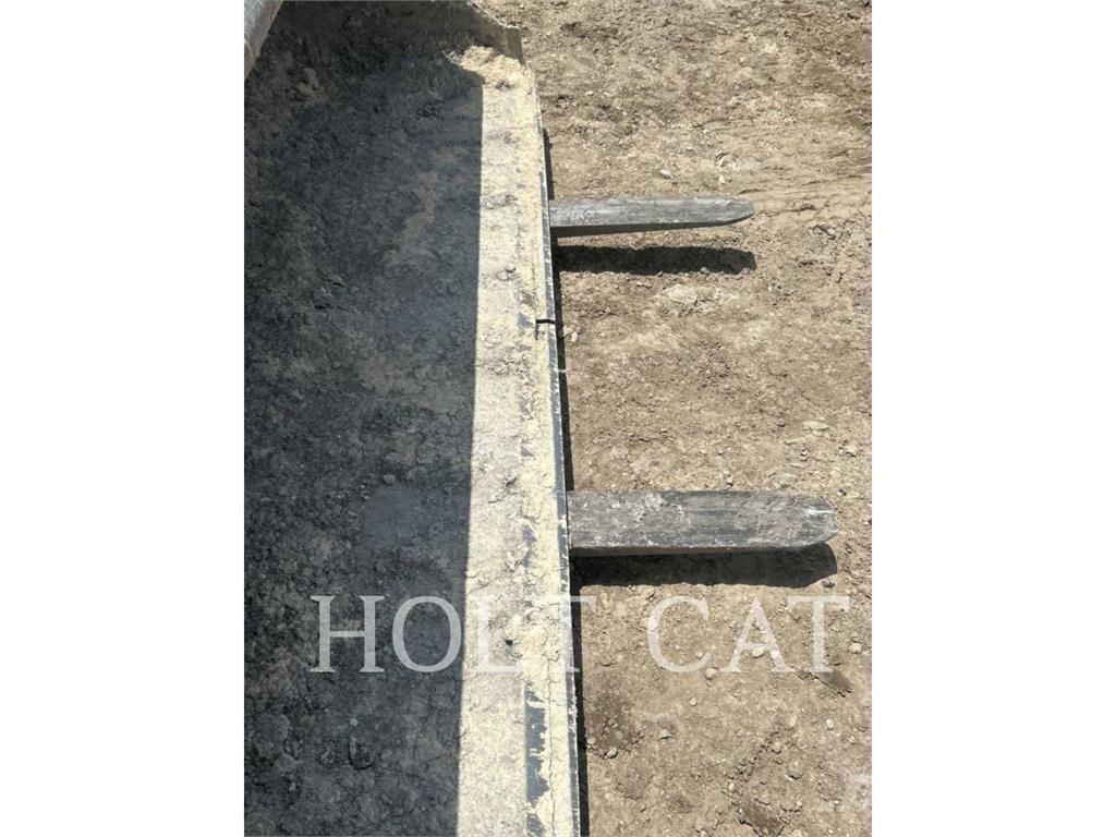 CAT 420 IT4SX Экскаваторы-погрузчики