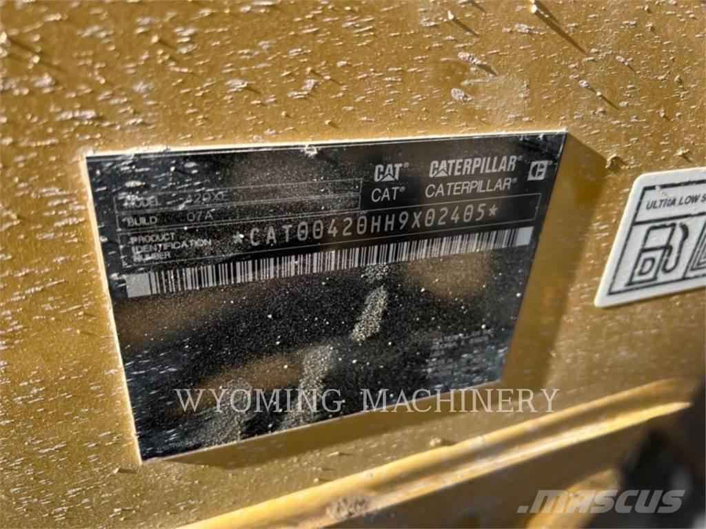CAT 420 XE Экскаваторы-погрузчики