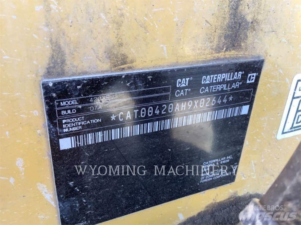 CAT 420 XE Экскаваторы-погрузчики