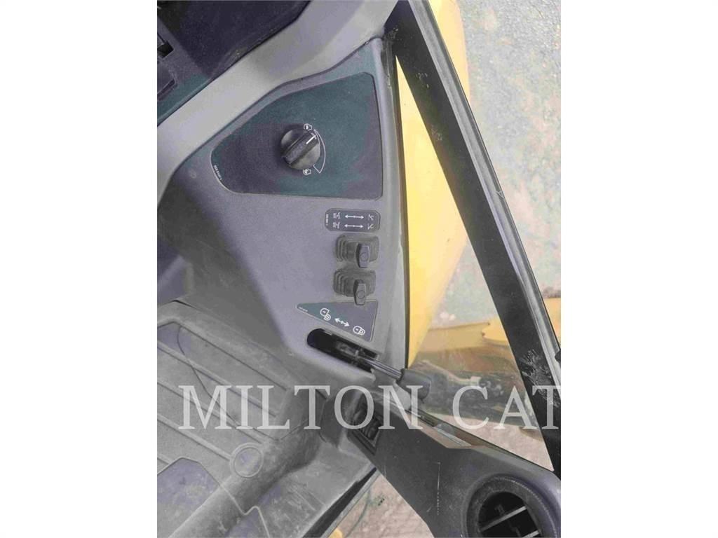CAT 420 XE Экскаваторы-погрузчики