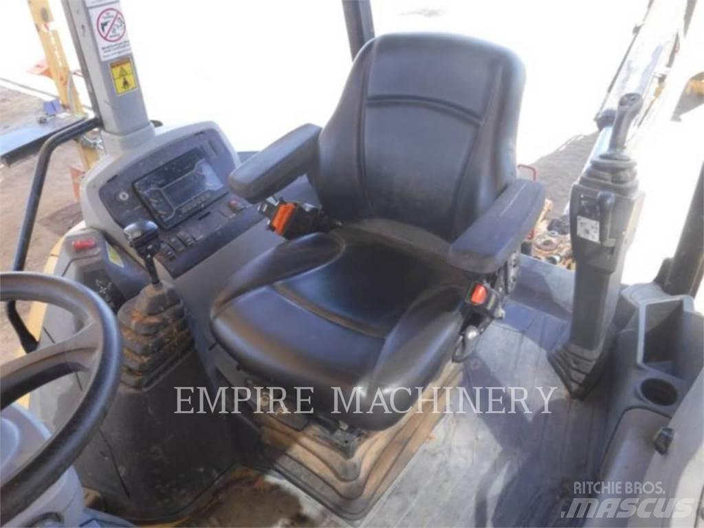 CAT 42007 Экскаваторы-погрузчики