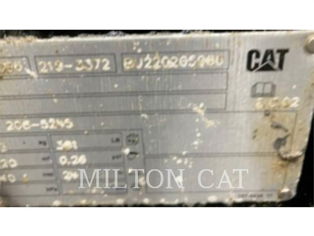CAT 420BACKHOEBUCKET24 Ковши