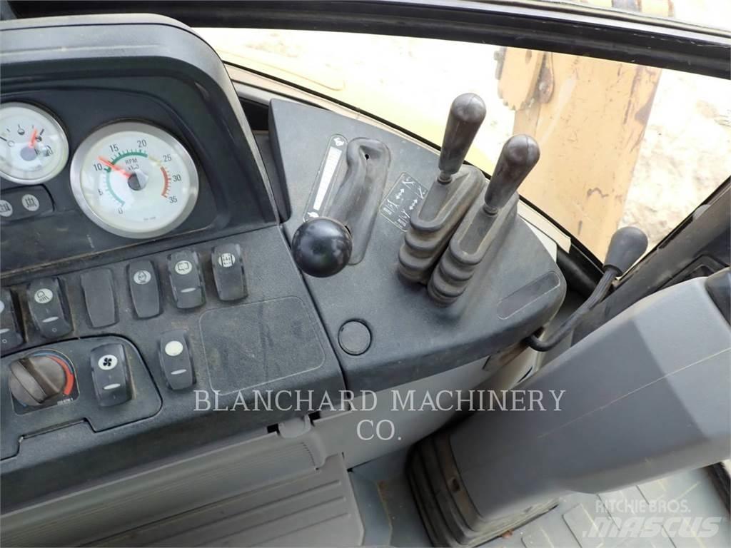CAT 420EIT Экскаваторы-погрузчики