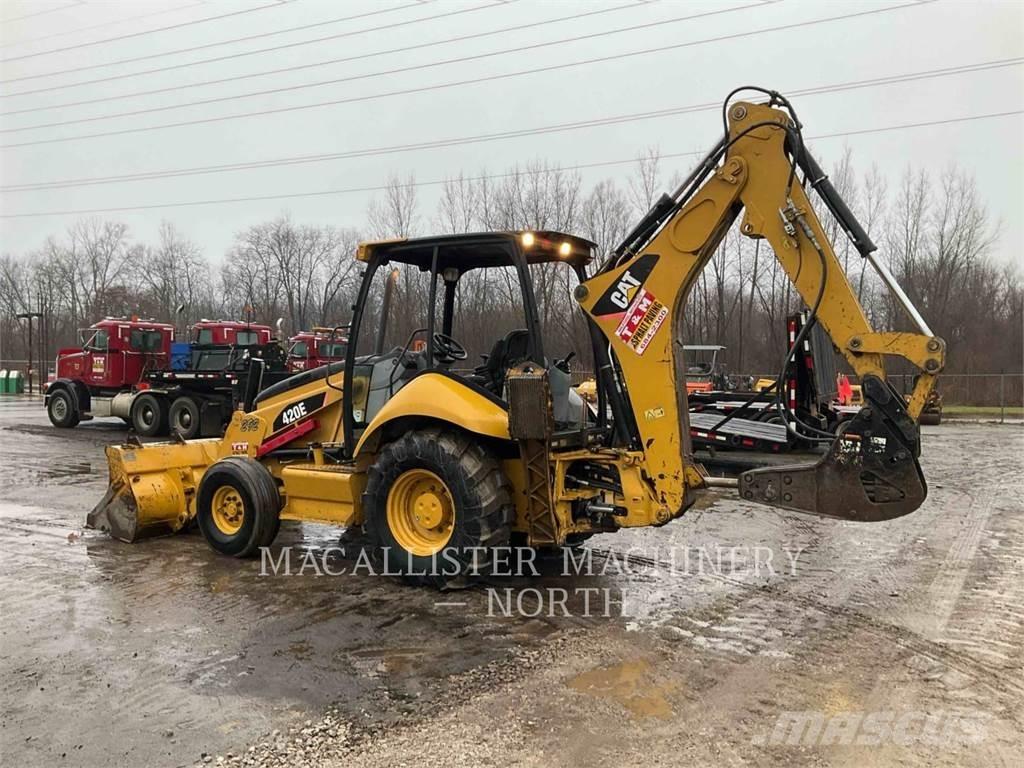 CAT 420EST Экскаваторы-погрузчики