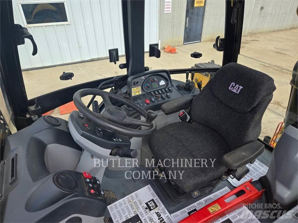 CAT 420F Экскаваторы-погрузчики