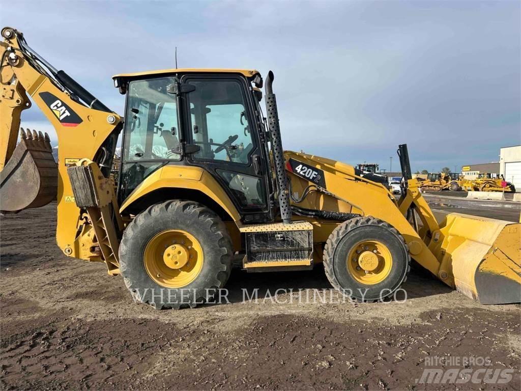 CAT 420F2 Экскаваторы-погрузчики