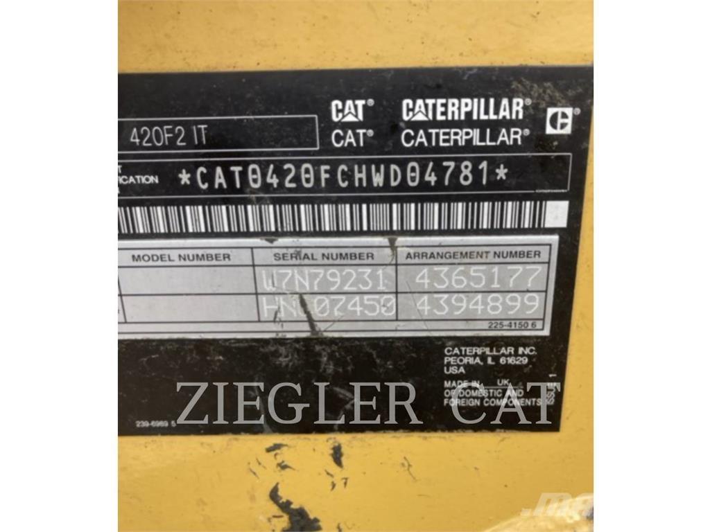 CAT 420F2 Экскаваторы-погрузчики