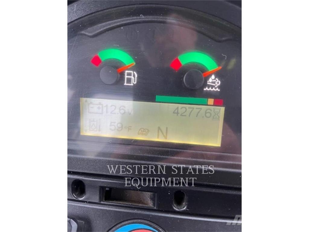 CAT 420F2 Экскаваторы-погрузчики