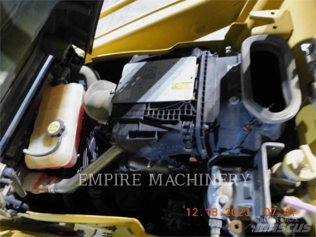 CAT 420F2 4EO Экскаваторы-погрузчики