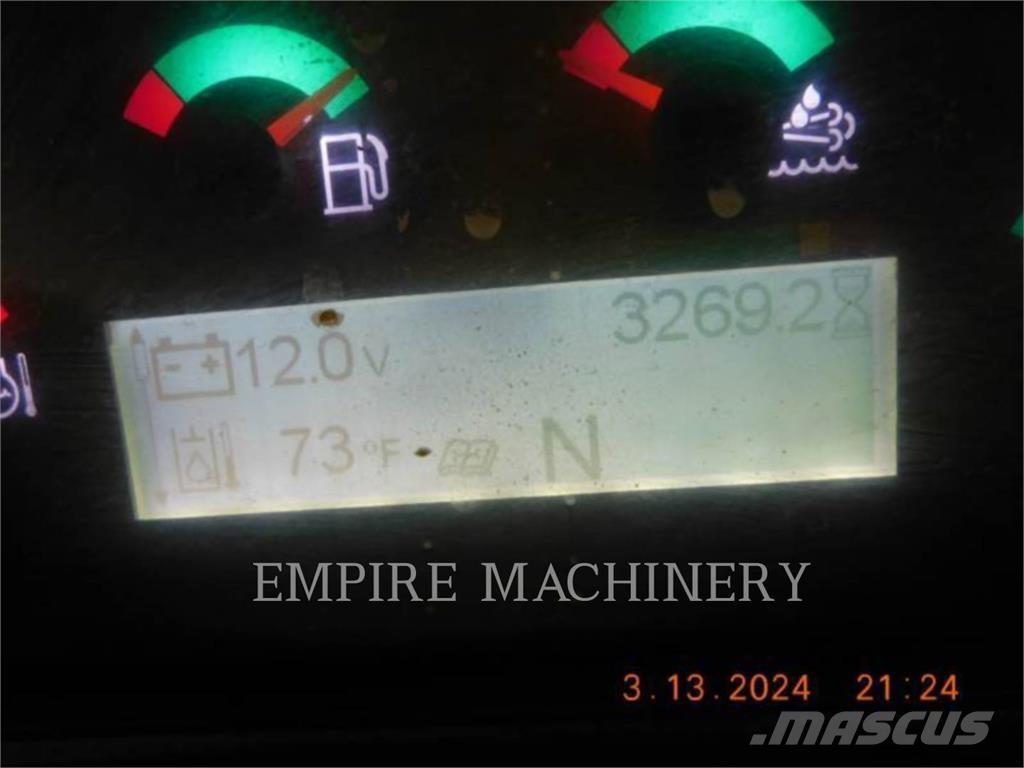 CAT 420F2 4EO Экскаваторы-погрузчики