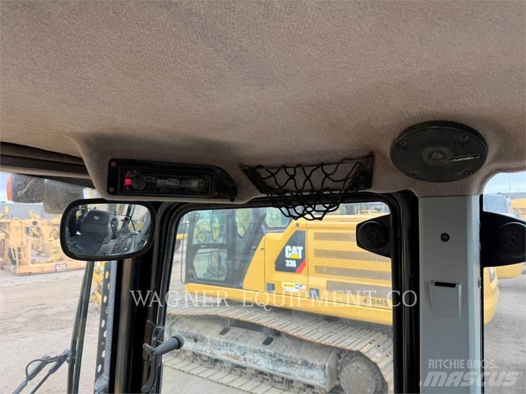 CAT 420F2 4WDE Экскаваторы-погрузчики