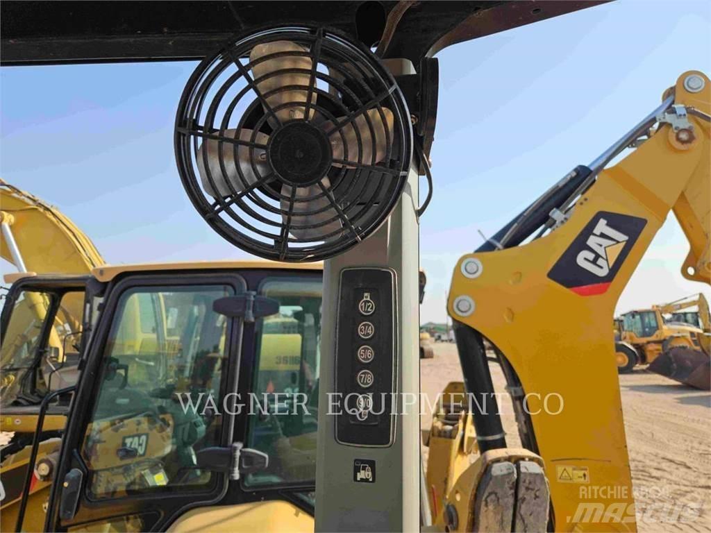 CAT 420F2 4WDE Экскаваторы-погрузчики
