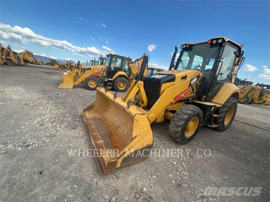 CAT 420F2 E Экскаваторы-погрузчики