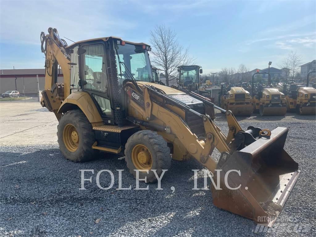 CAT 420F2IT Экскаваторы-погрузчики