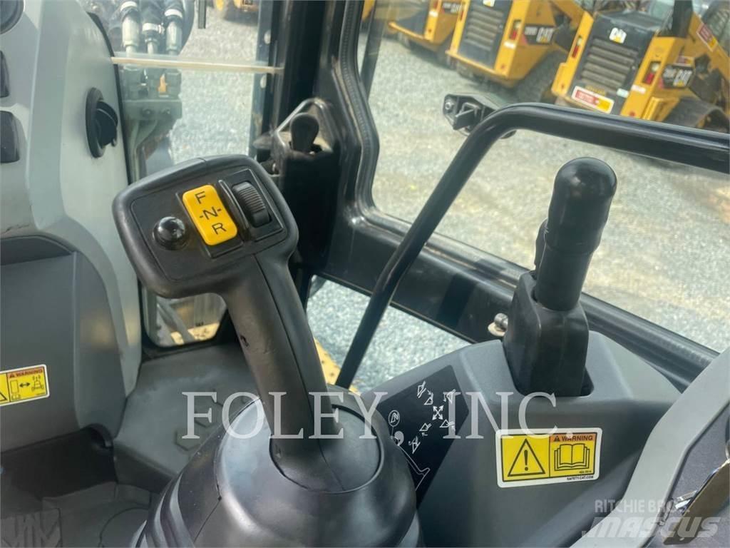 CAT 420F2IT Экскаваторы-погрузчики