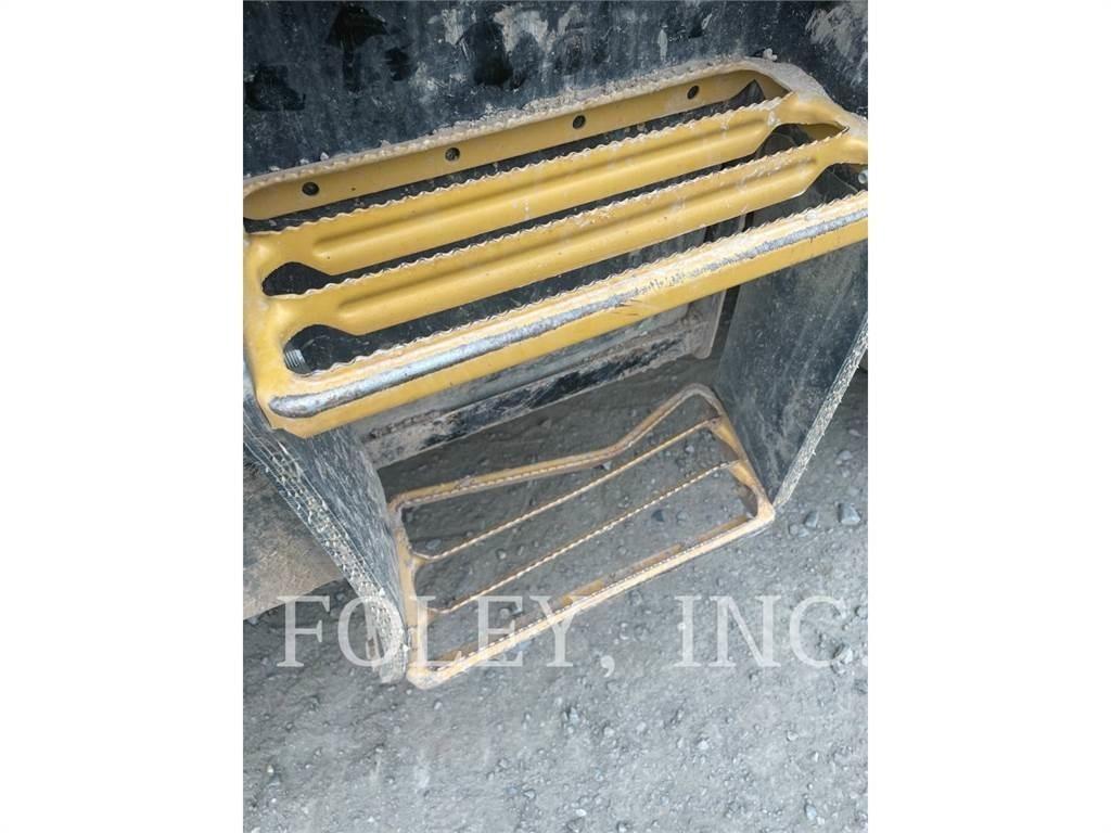 CAT 420F2IT Экскаваторы-погрузчики