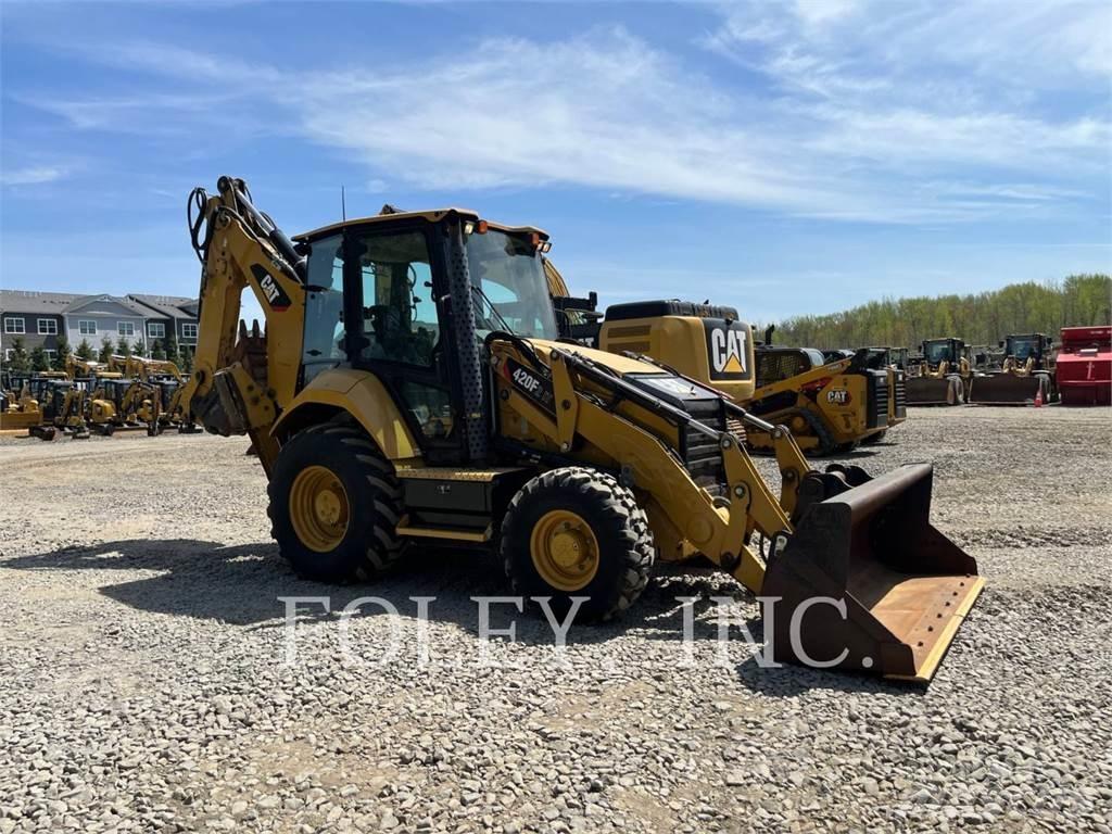 CAT 420F2IT Экскаваторы-погрузчики