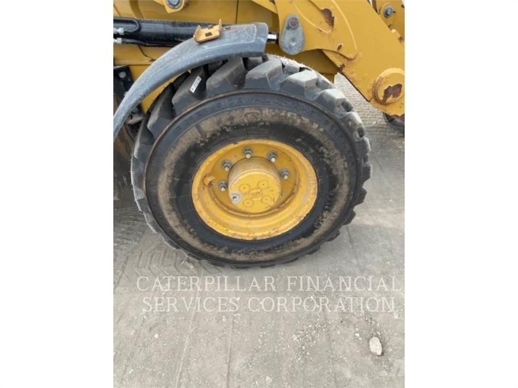 CAT 420F2IT Экскаваторы-погрузчики