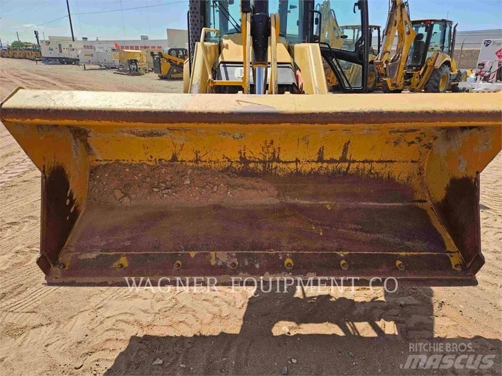 CAT 420F2ST Экскаваторы-погрузчики
