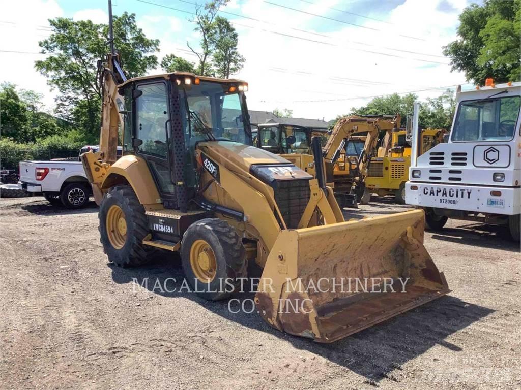 CAT 420F2ST Экскаваторы-погрузчики