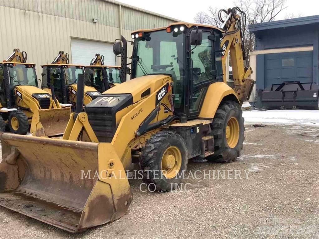 CAT 420F2ST Экскаваторы-погрузчики