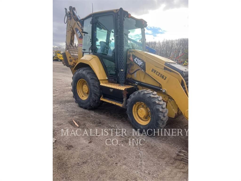 CAT 420F2ST Экскаваторы-погрузчики