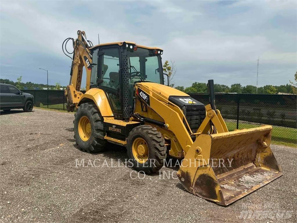 CAT 420F2ST Экскаваторы-погрузчики