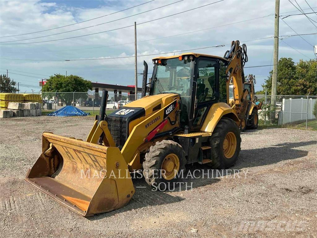 CAT 420F2ST Экскаваторы-погрузчики