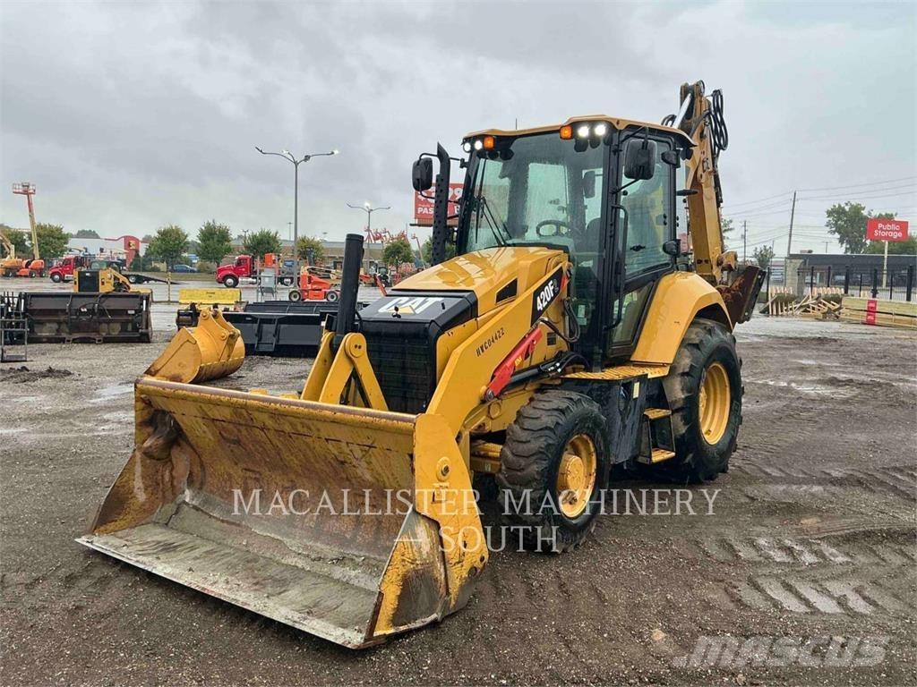 CAT 420F2ST Экскаваторы-погрузчики
