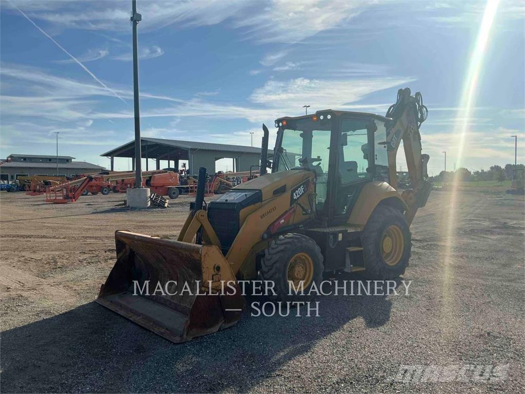 CAT 420F2ST Экскаваторы-погрузчики