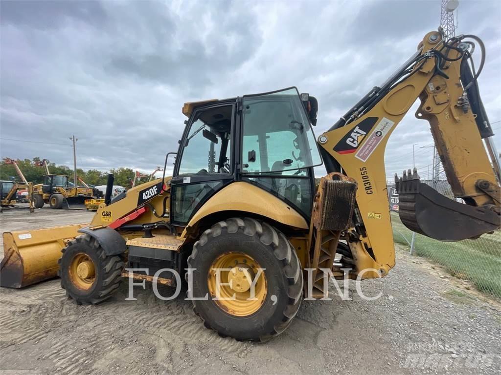 CAT 420FST Экскаваторы-погрузчики
