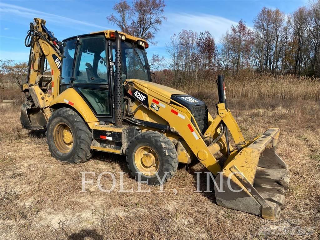CAT 420FST Экскаваторы-погрузчики