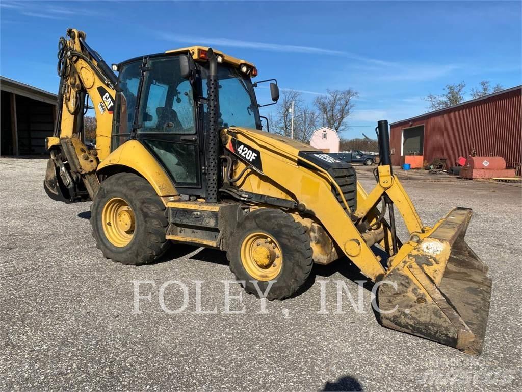 CAT 420FST Экскаваторы-погрузчики