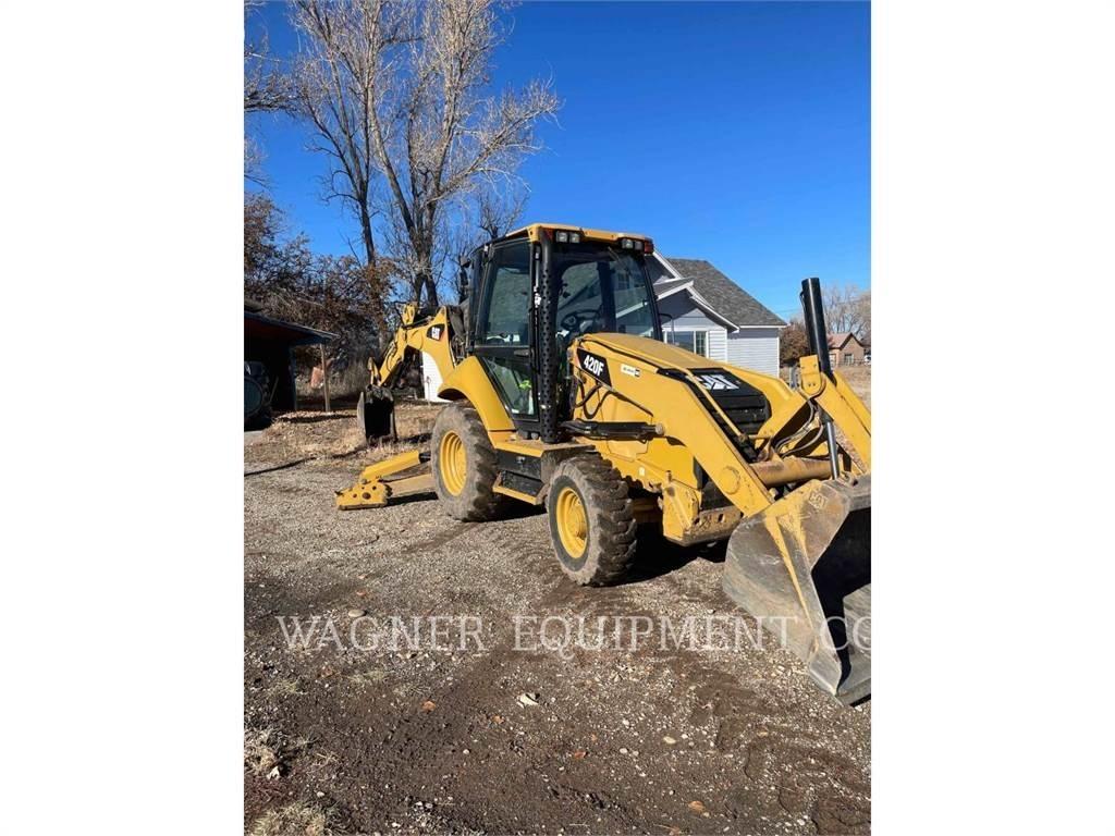 CAT 420FST Экскаваторы-погрузчики