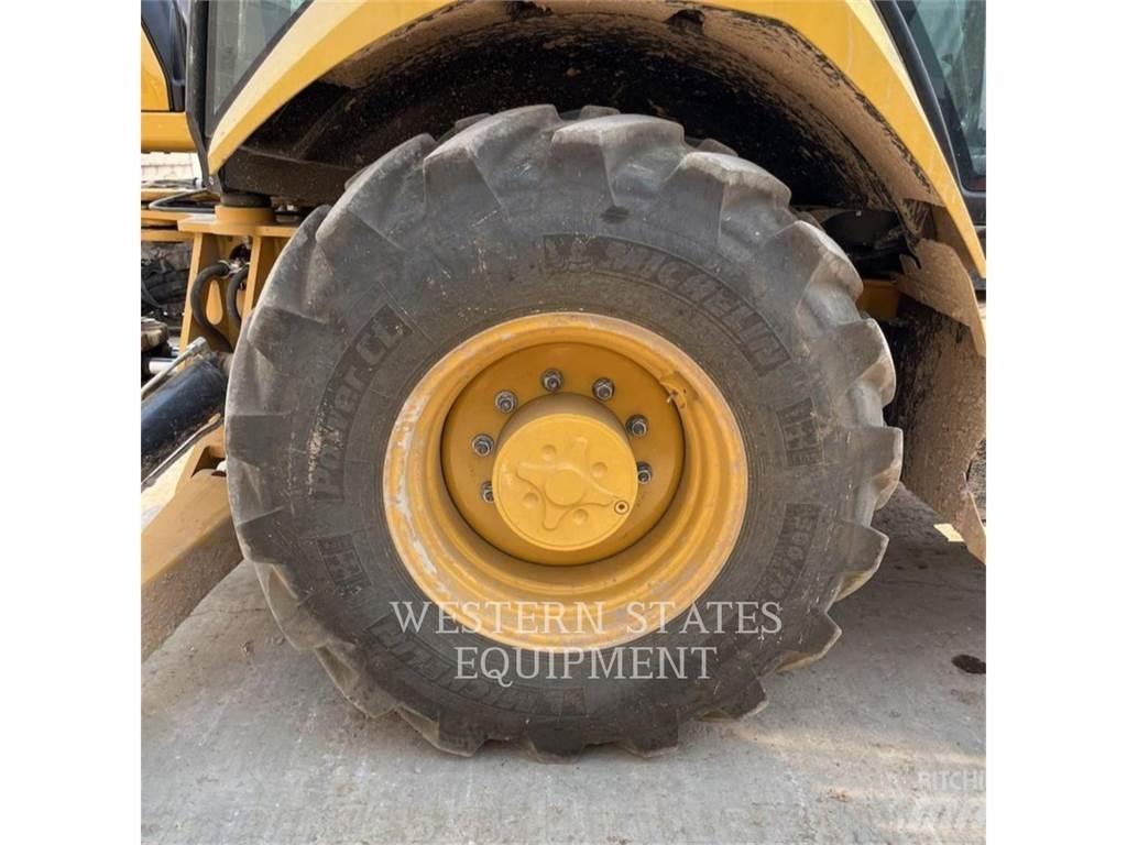 CAT 420XE Экскаваторы-погрузчики