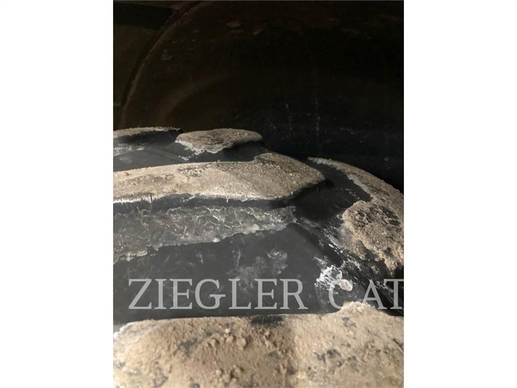 CAT 420XE Экскаваторы-погрузчики