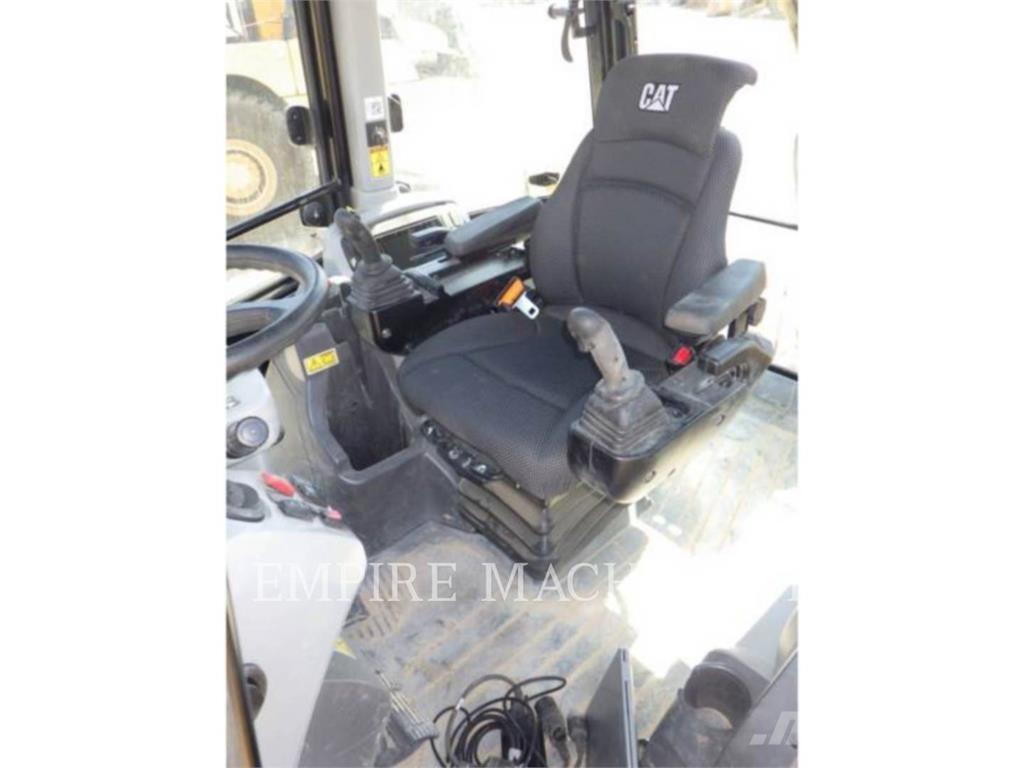 CAT 420XE4ECIP Экскаваторы-погрузчики
