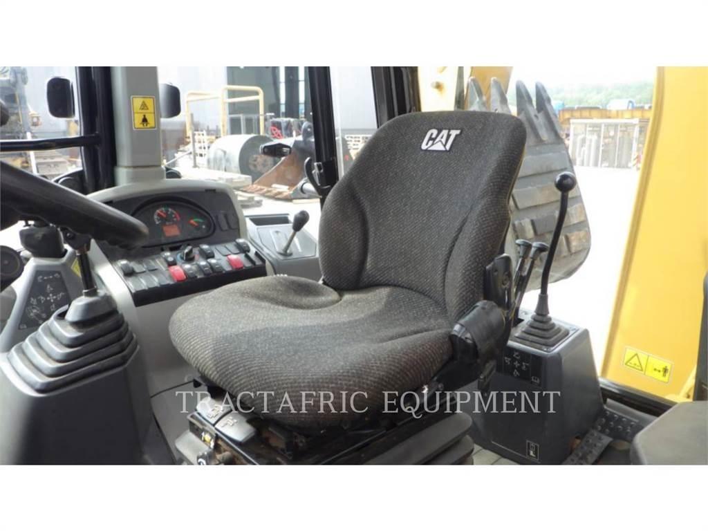 CAT 426F2LRC Экскаваторы-погрузчики