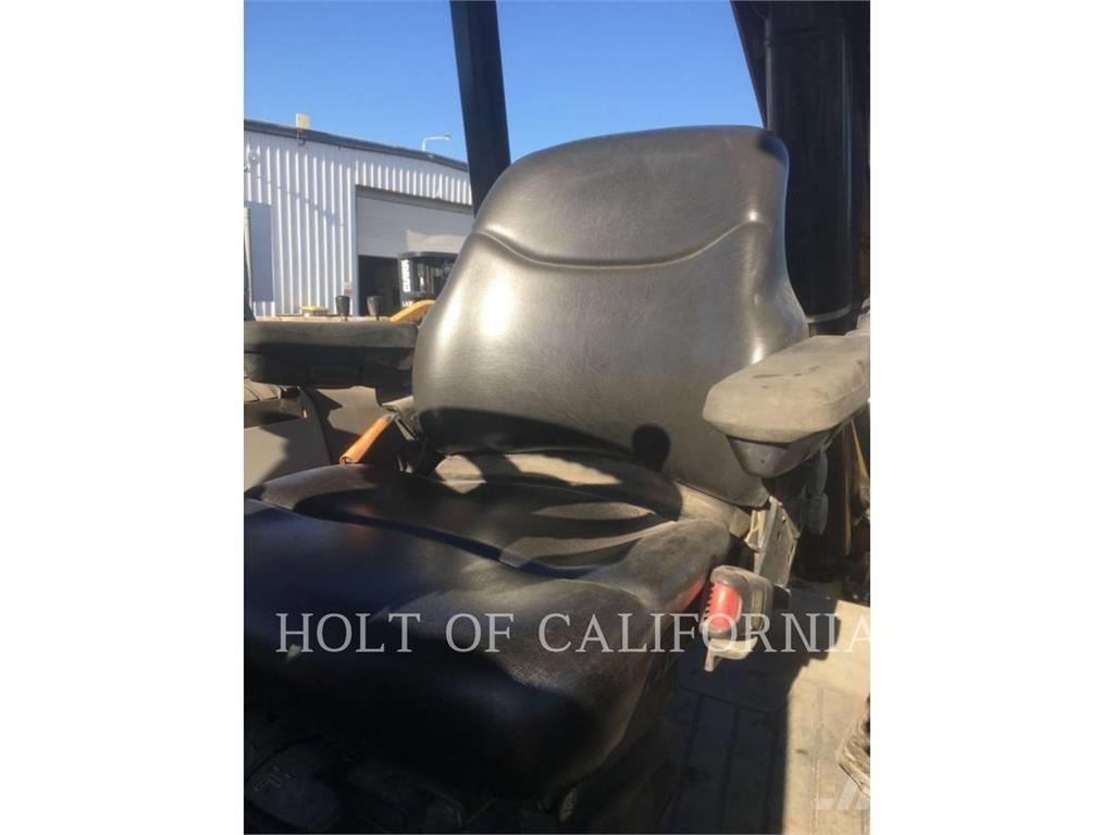 CAT 430 Экскаваторы-погрузчики