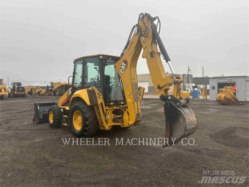 CAT 430 IT CF Экскаваторы-погрузчики