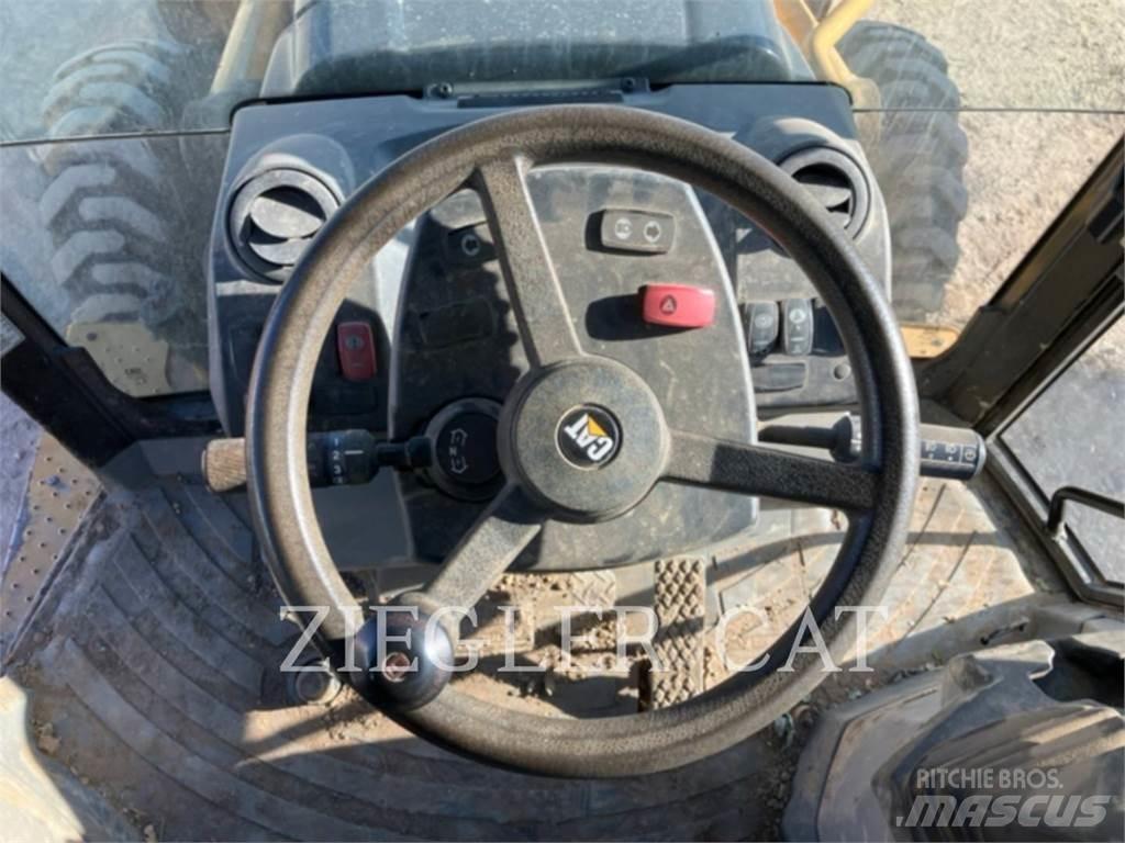 CAT 430E Экскаваторы-погрузчики