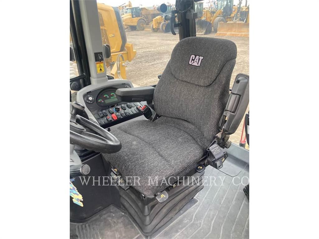CAT 430F2 ITCF Экскаваторы-погрузчики