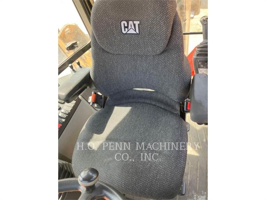 CAT 430F2ST Экскаваторы-погрузчики