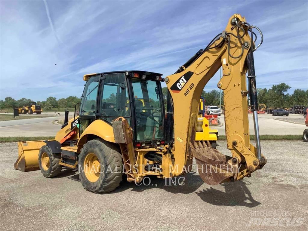 CAT 430FST Экскаваторы-погрузчики