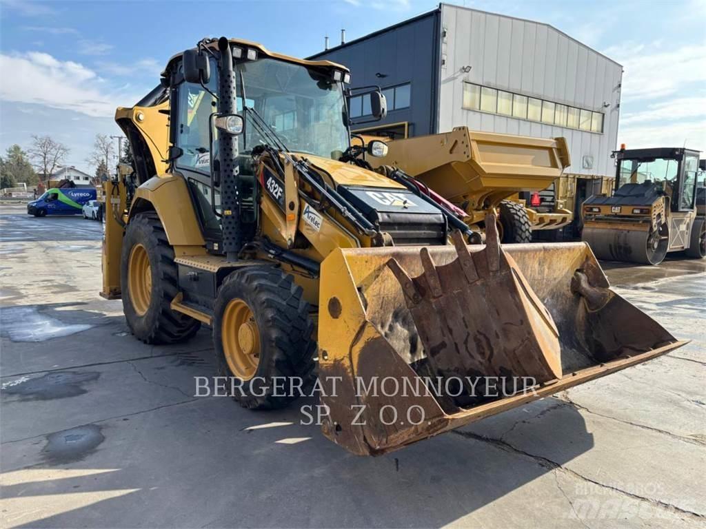 CAT 432F2 Экскаваторы-погрузчики