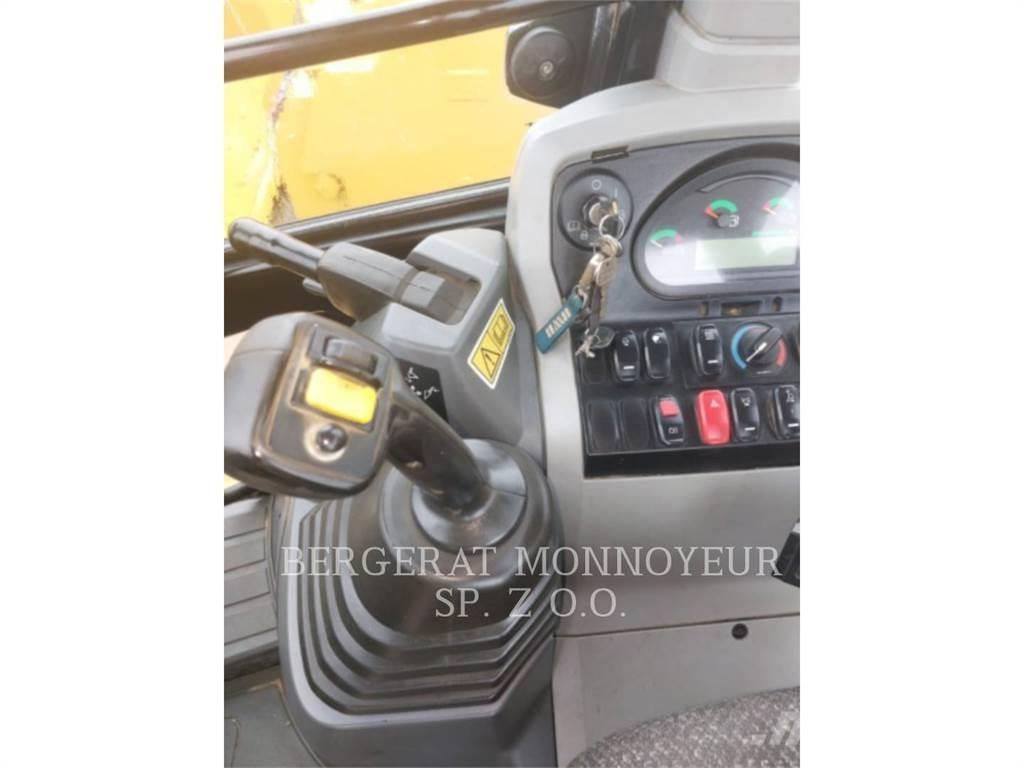 CAT 432F2 Экскаваторы-погрузчики