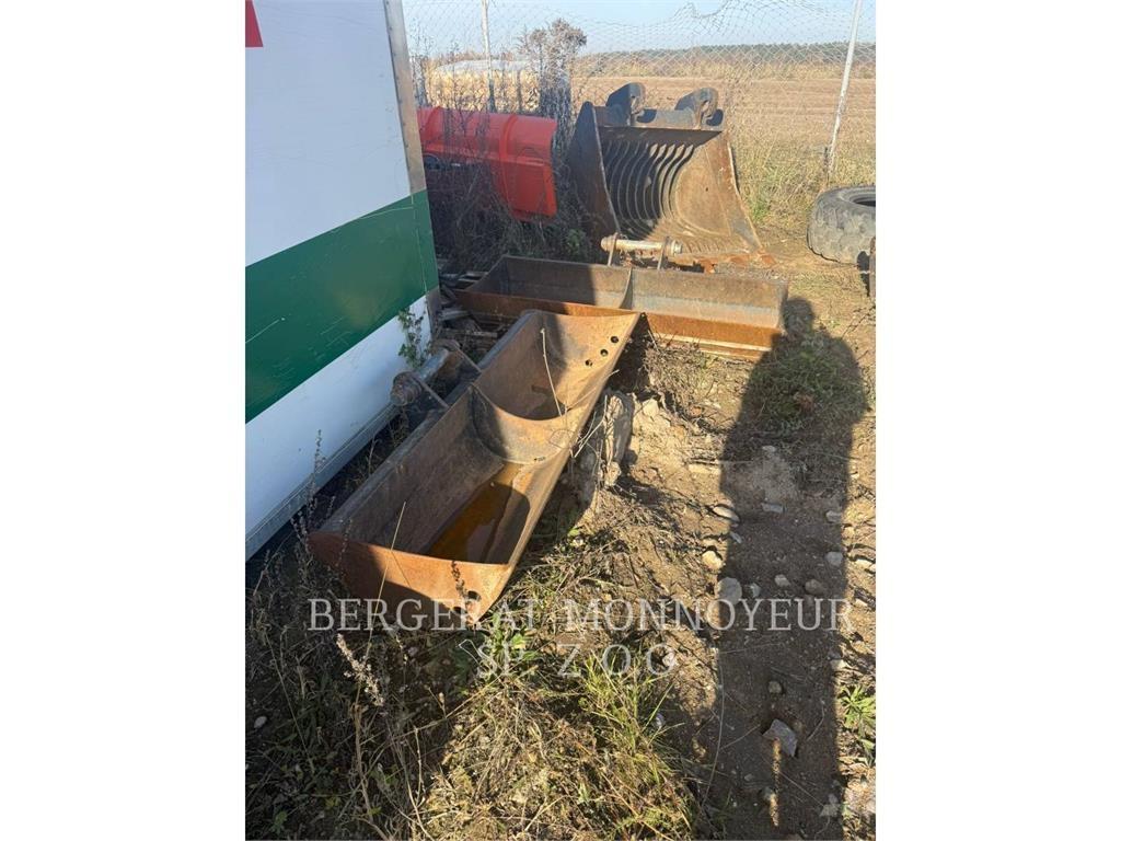 CAT 432F2 Экскаваторы-погрузчики